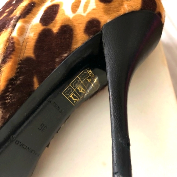 BALENCIAGA Leopard Ponyhair AnkleBoots Retail $945 - Picture 10 of 13